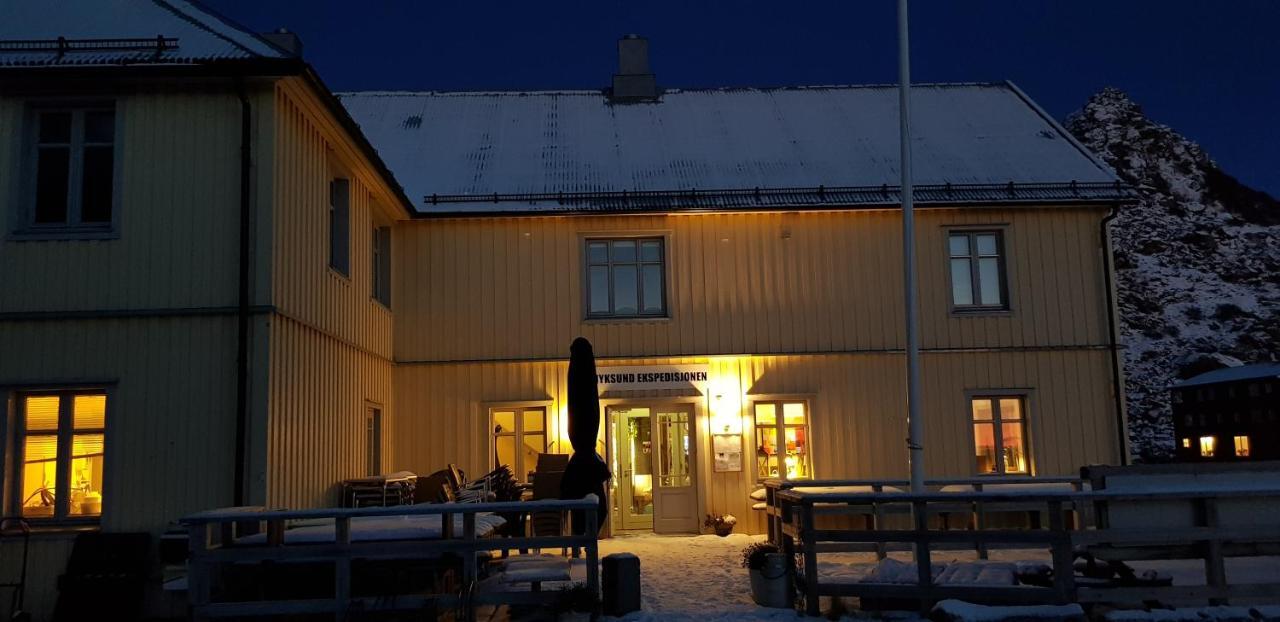 Hotel Nyksund Ekspedisjonen Exterior foto